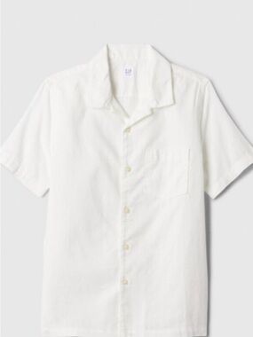 GAP Men’s White Short-Sleeve Button-Down Camp Shirt